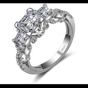 Women’s ring Three-stone cz 925 Sterling Silver